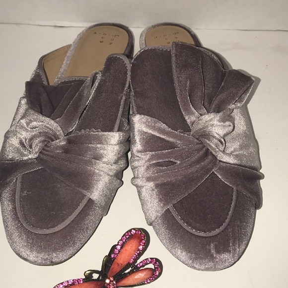 Women’s Lilac Slip-on Flat Mules Bow-Front New - Picture 4 of 8